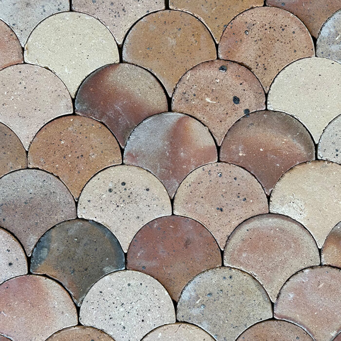 Outdoor Tiles - Terracotta Scallops